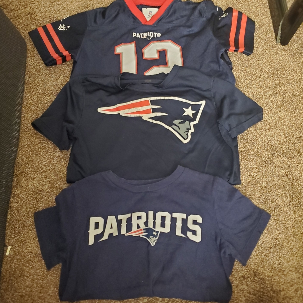 Lot of 3 patriots shirts